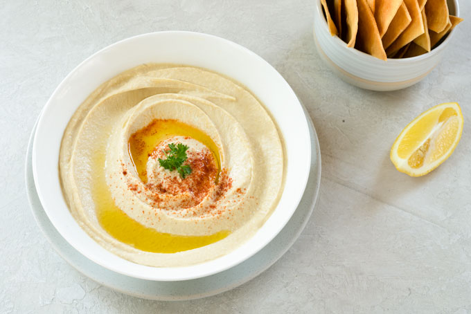 raw sprouted hummus