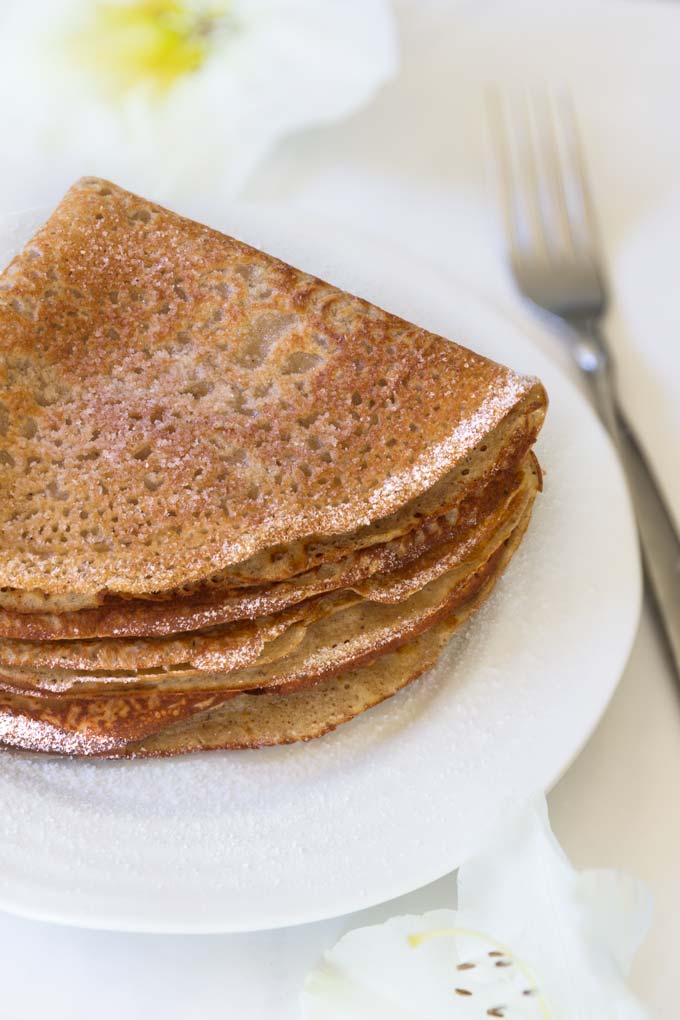 vegan and gluten-free sweet crepes