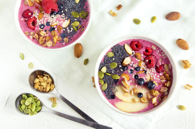 acai smoothie bowl
