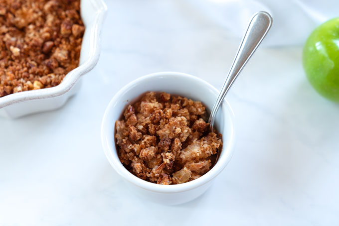 grain-free crisp with apples, pecans, and almonds
