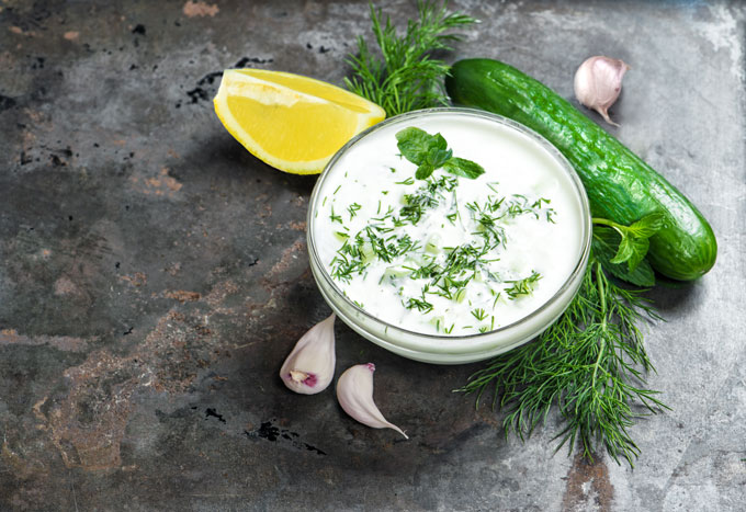 tzatziki sauce with coconut yogurt - vegan, paleo, raw