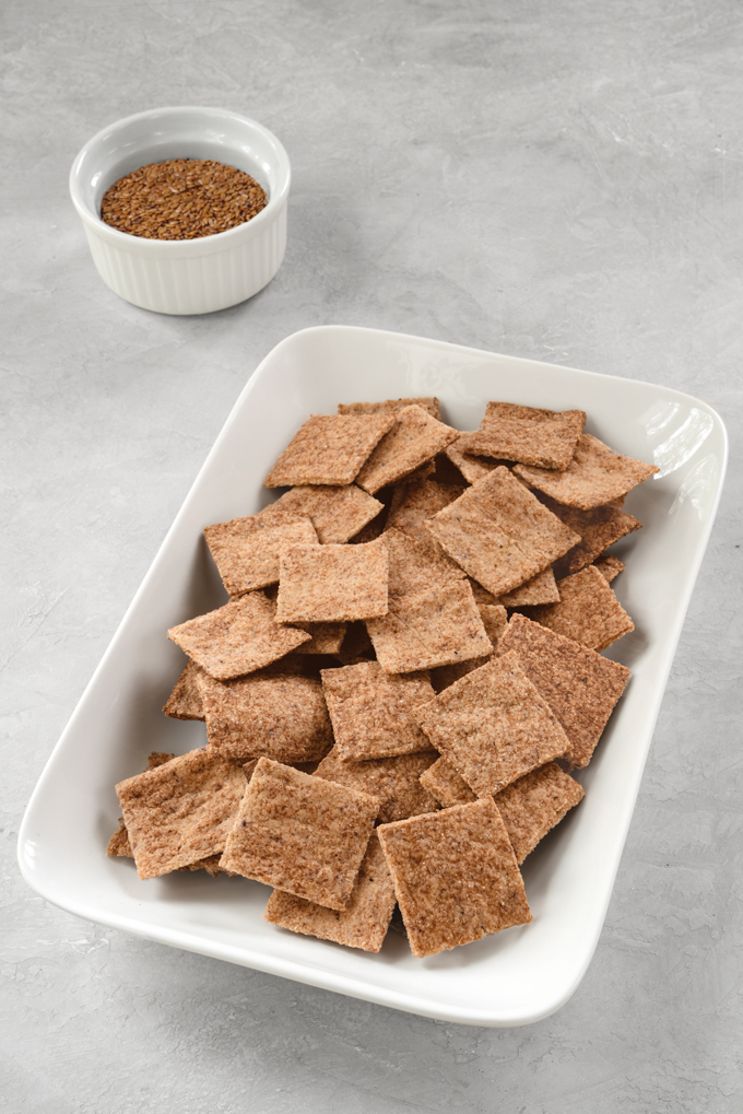 crackers - low-carb, keto, gluten-free, vegan, healthy