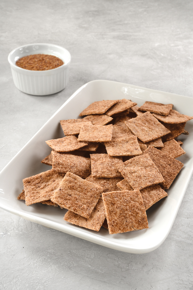 gluten-free low-carb crackers