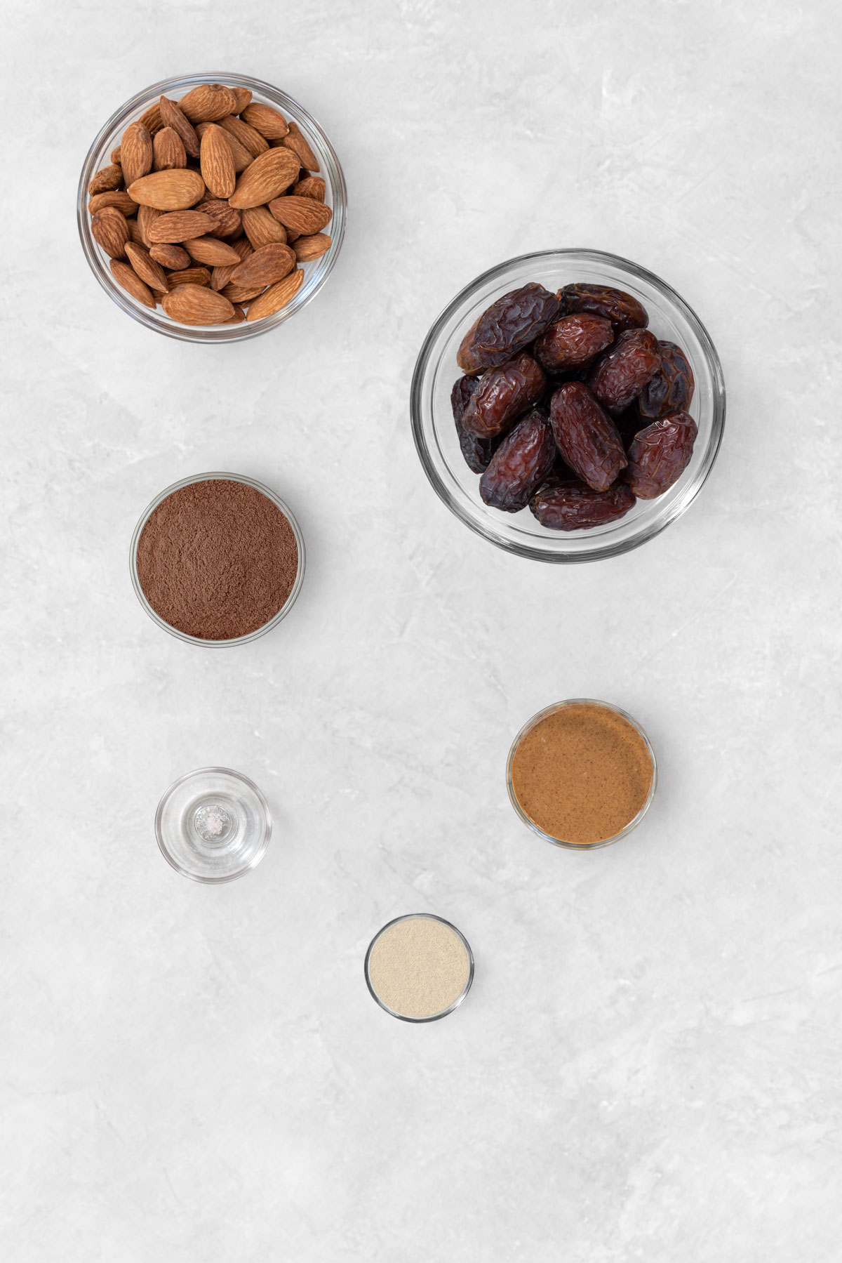 almond butter energy balls ingredients