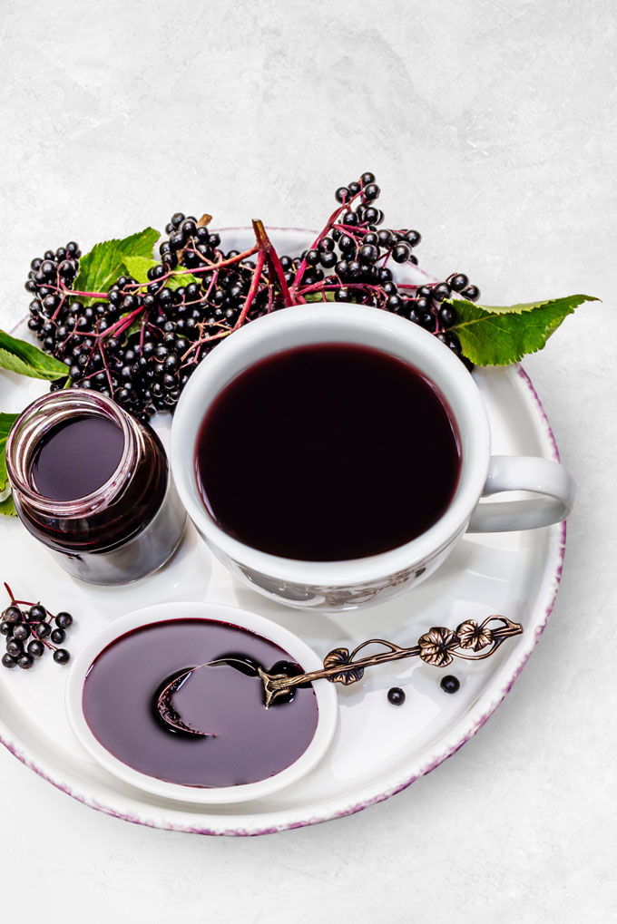 elderberry tea from dried elderberries